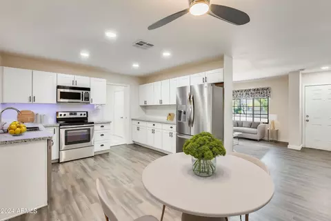 2108 W Danbury Rd, Phoenix, AZ 85023 photo 13