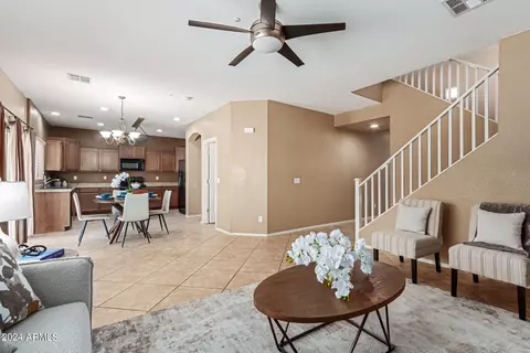 1577 E Hopkins Rd, Gilbert, AZ 85295 photo 5