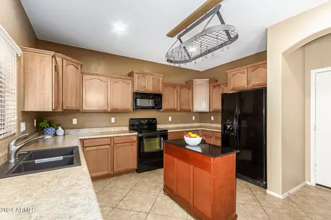 1577 E Hopkins Rd, Gilbert, AZ 85295 photo 10