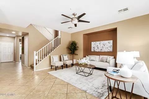 1577 E Hopkins Rd, Gilbert, AZ 85295 photo 4