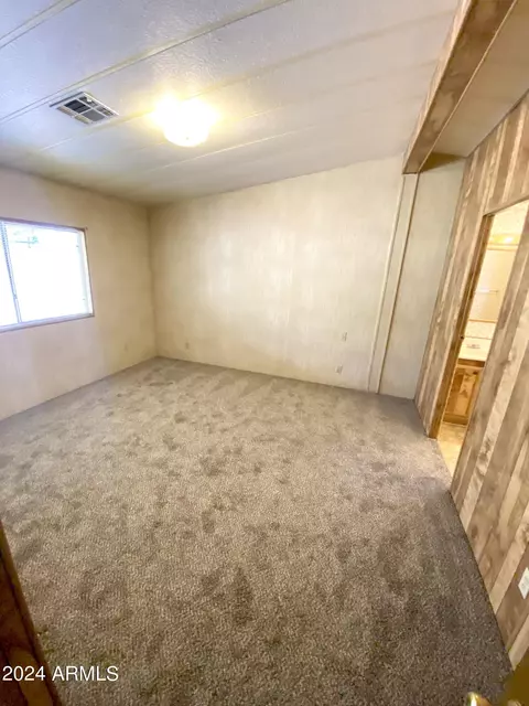 2925 E Sequoia Dr, Phoenix, AZ 85050 photo 9