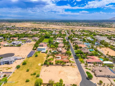 2254 E Sanoque Ct #6, Gilbert, AZ 85298 photo 10