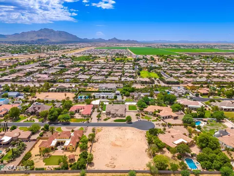 2254 E Sanoque Ct #6, Gilbert, AZ 85298 photo 13