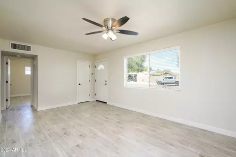 8310 N 30th Dr, Phoenix, AZ 85051 photo 5
