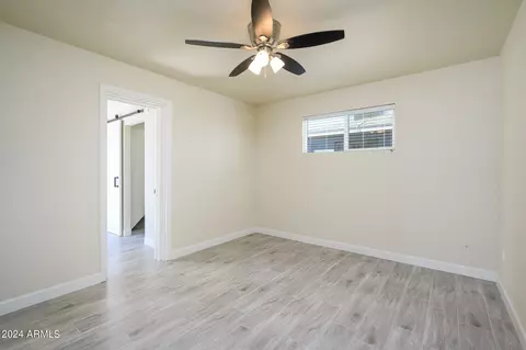 8310 N 30th Dr, Phoenix, AZ 85051 photo 11