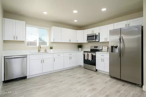 8310 N 30th Dr, Phoenix, AZ 85051