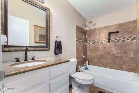 19629 N 25th Pl, Phoenix, AZ 85050 photo 33