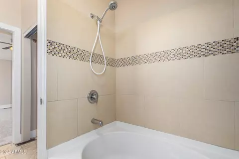 19629 N 25th Pl, Phoenix, AZ 85050 photo 32