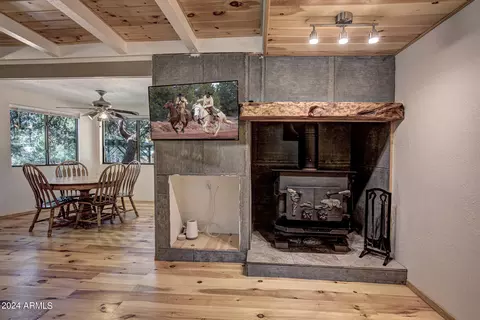 8594 W Lufkin Dr, Pine, AZ 85544 photo 9