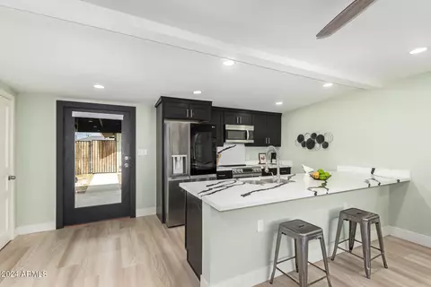 1002 E Pierson St, Phoenix, AZ 85014 photo 4