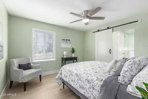 1002 E Pierson St, Phoenix, AZ 85014 photo 10