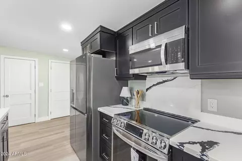 1002 E Pierson St, Phoenix, AZ 85014 photo 8