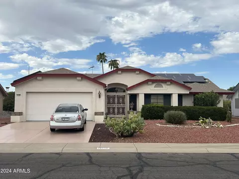 14716 W Ravenswood Dr, Sun City West, AZ 85375