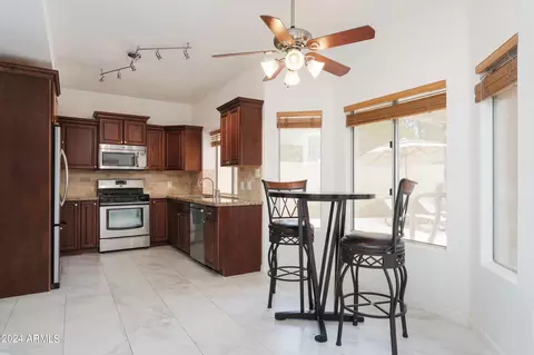 1120 E Artesian Way, Gilbert, AZ 85234 photo 10