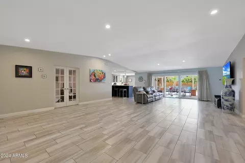 341 E Wagon Wheel Dr, Phoenix, AZ 85020 photo 5