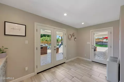 341 E Wagon Wheel Dr, Phoenix, AZ 85020 photo 13