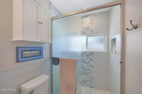 341 E Wagon Wheel Dr, Phoenix, AZ 85020 photo 17