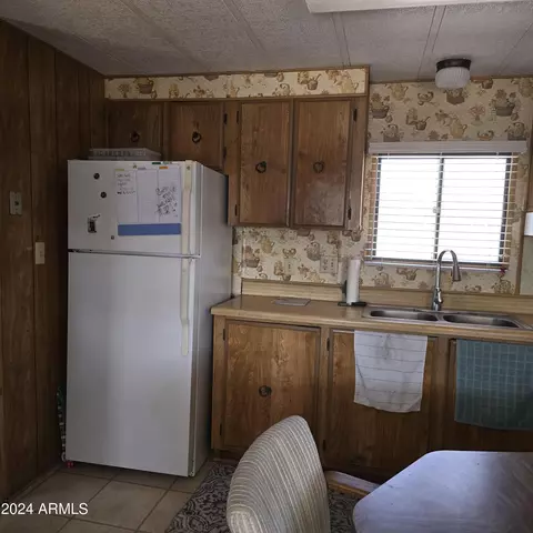 2701 E Utopia Rd #3, Phoenix, AZ 85050 photo 11
