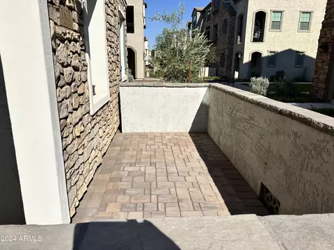 1675 E Chelsea Ln, Gilbert, AZ 85295 photo 8