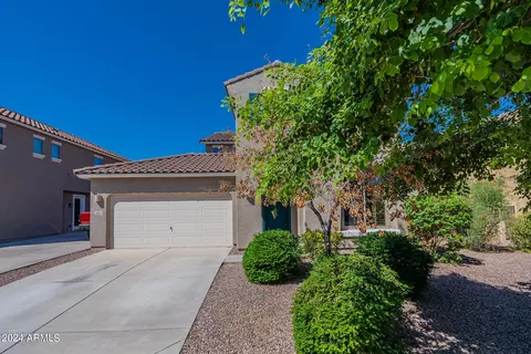 4131 E Thunderheart Trl, Gilbert, AZ 85297