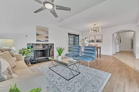 6945 E Cochise Rd #133, Paradise Valley, AZ 85253
