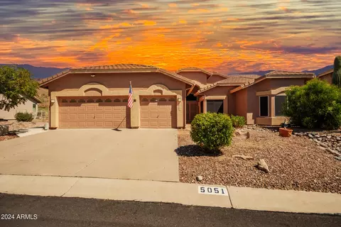 5051 S Dusty Coyote Trl, Gold Canyon, AZ 85118