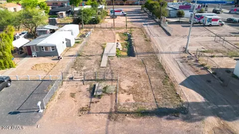 461 W Lindbergh Ave #8, Coolidge, AZ 85128