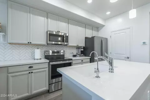 1825 E Hampton Ln #109, Gilbert, AZ 85295 photo 17