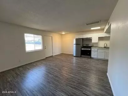 720 E Siesta Dr, Phoenix, AZ 85042 photo 3