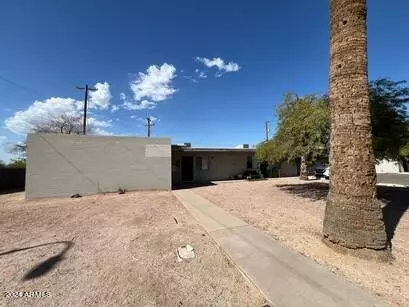 720 E Siesta Dr, Phoenix, AZ 85042