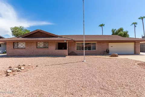 3021 S Fairway Dr, Tempe, AZ 85282