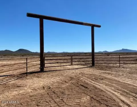 47600 N Centennial Cir #1, Wickenburg, AZ 85358