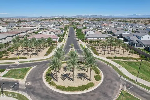 View/Area - 10139 E Toledo Ave, Mesa, AZ 85212 photo 7 of 19