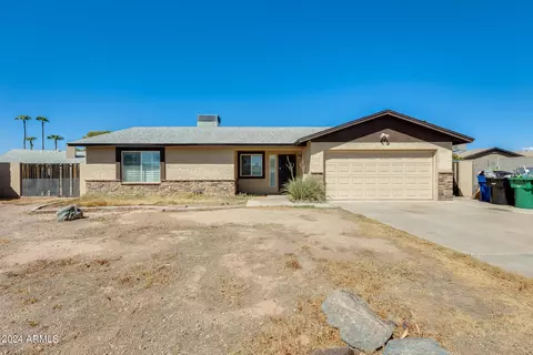 812 W Kiowa Cir, Mesa, AZ 85210