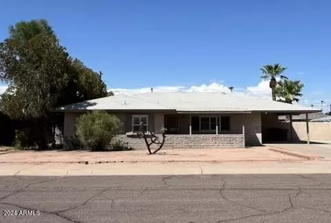 8236 E Cambridge Ave, Scottsdale, AZ 85257