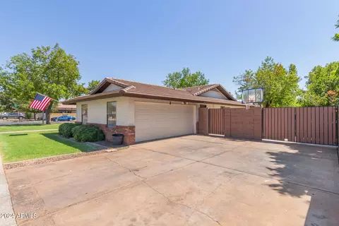 3807 E Covina St, Mesa, AZ 85205 photo 3