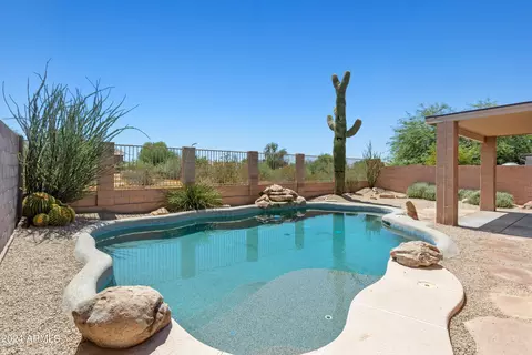 4247 E Tether Trl, Phoenix, AZ 85050 photo 24