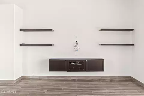 4247 E Tether Trl, Phoenix, AZ 85050 photo 10