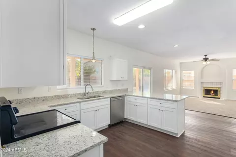 7313 E Jasmine St, Mesa, AZ 85207 photo 10