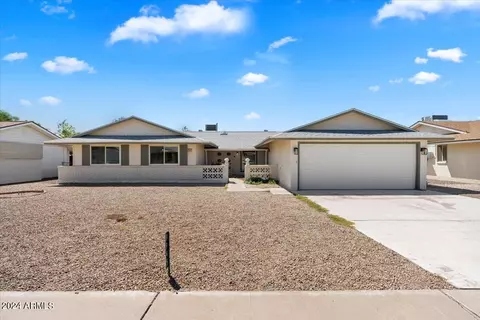 9945 W Camden Ave, Sun City, AZ 85351