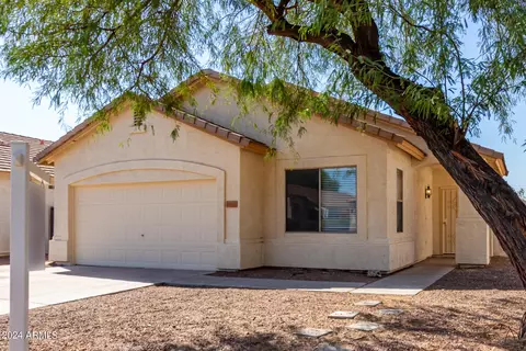 8860 N 66th Ave, Glendale, AZ 85302