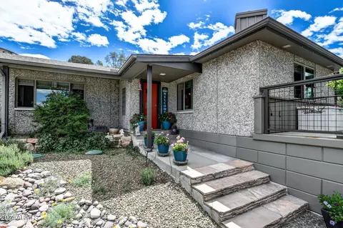 2053 Douglas Ln, Prescott, AZ 86301