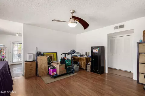 1335 E Palmdale Dr, Tempe, AZ 85282 photo 6