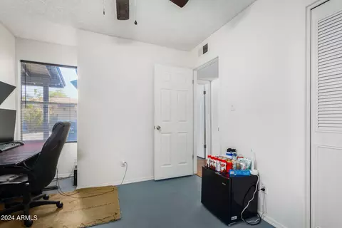 1335 E Palmdale Dr, Tempe, AZ 85282 photo 15