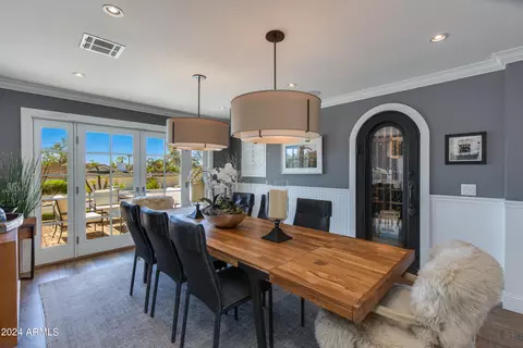 Dining - 2214 E Bethany Home Rd, Phoenix, AZ 85016 photo 1 of 3
