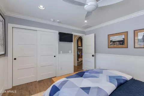 Bedroom - 2214 E Bethany Home Rd, Phoenix, AZ 85016 photo 5 of 7