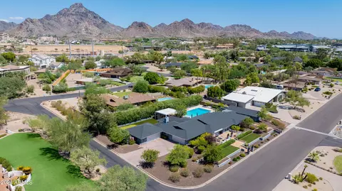View/Area - 2214 E Bethany Home Rd, Phoenix, AZ 85016 photo 2 of 2