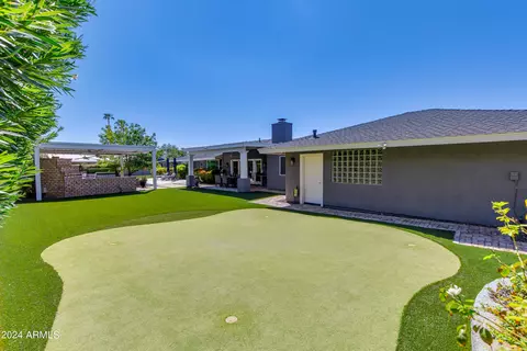 Exterior - 2214 E Bethany Home Rd, Phoenix, AZ 85016 photo 7 of 15