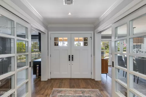 Entry Way - 2214 E Bethany Home Rd, Phoenix, AZ 85016 photo 1 of 4
