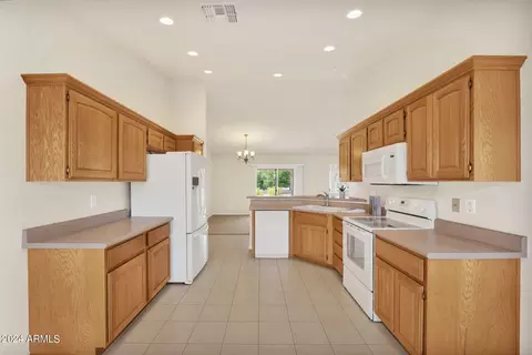 11513 E Navarro Ave, Mesa, AZ 85209 photo 10